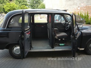 taxi-london-carbodies-27d-31